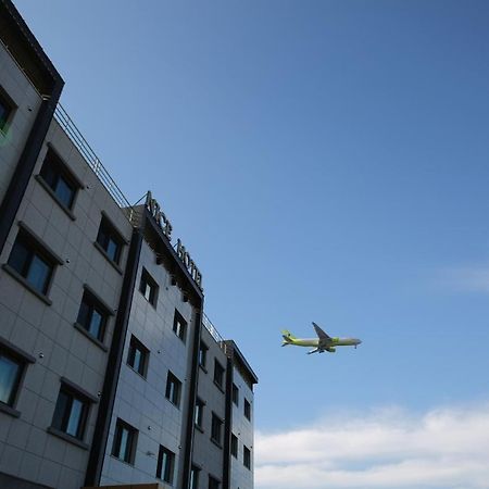 Nice Hotel Jeju Exterior photo